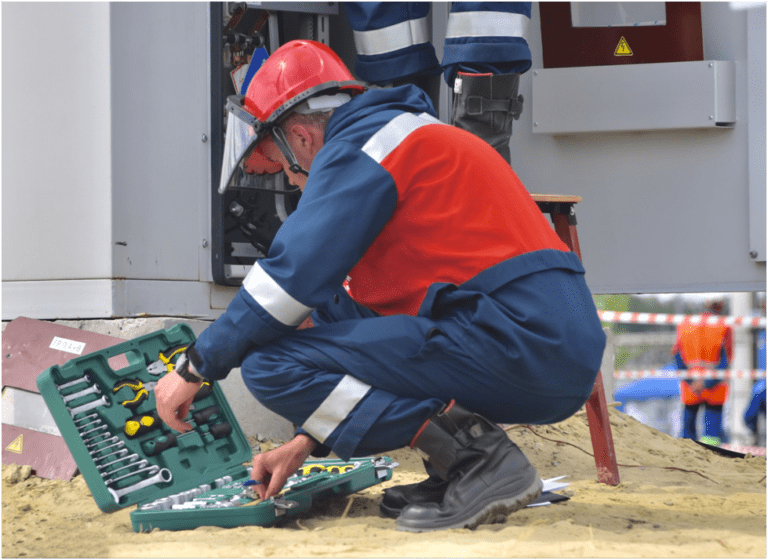 Why A Qualified Electrician Is Worth The Cost